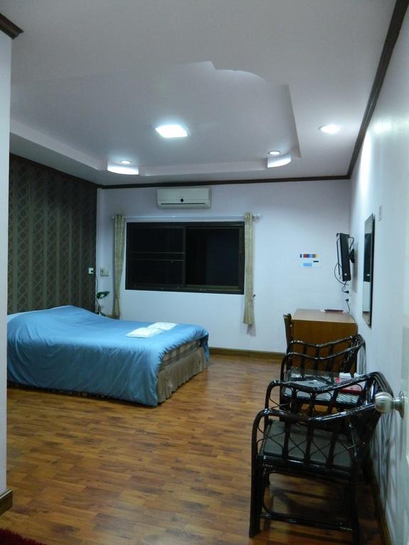 Garden Place Phetchabun Zimmer foto