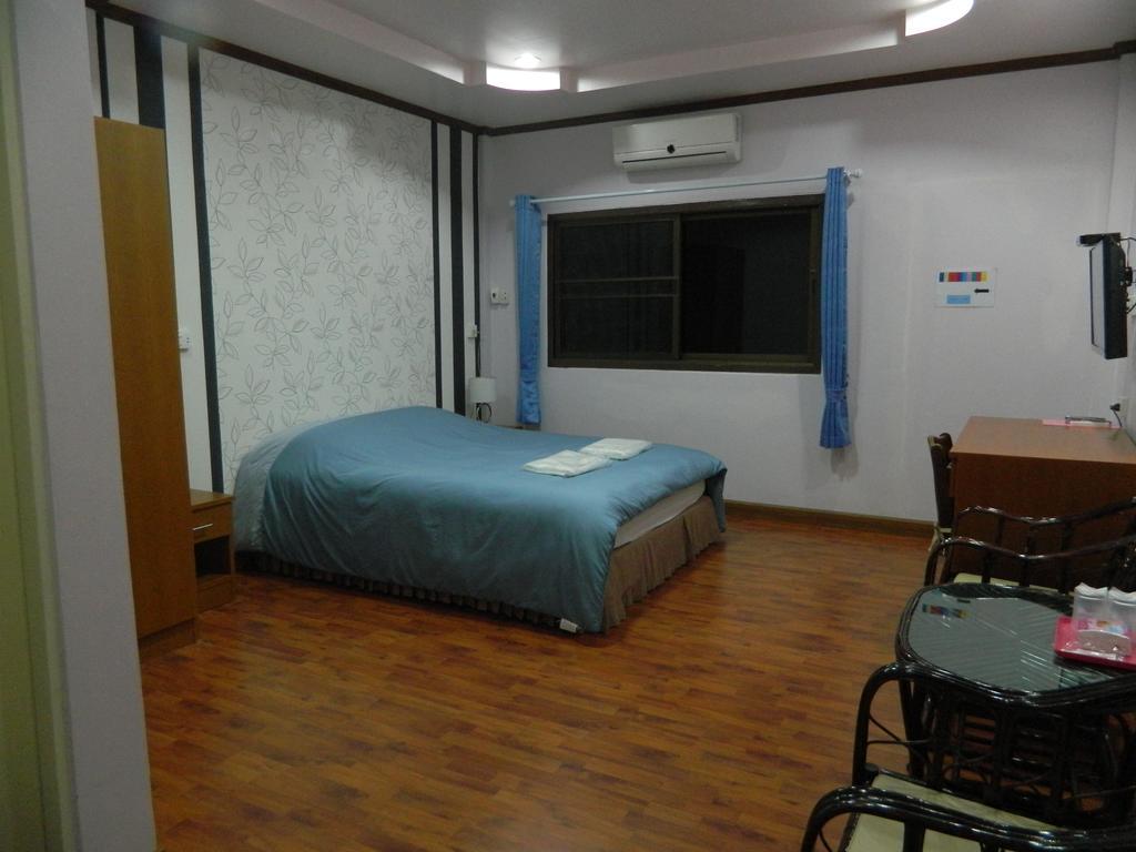Garden Place Phetchabun Zimmer foto